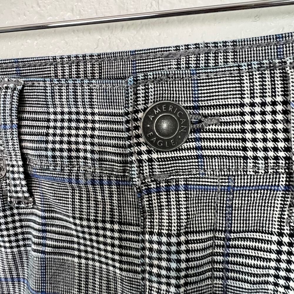 American Eagle Women's Size 4 Hi-Rise Mini Skirt Black Blue White Plaid Stretch - Picture 3 of 12